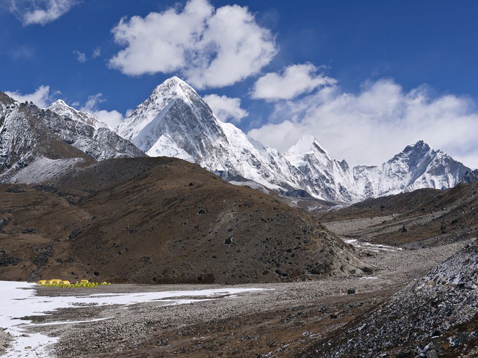 lobuche peak climbing