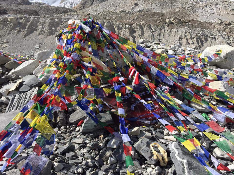 What is the best time to do Everest base camp trek?