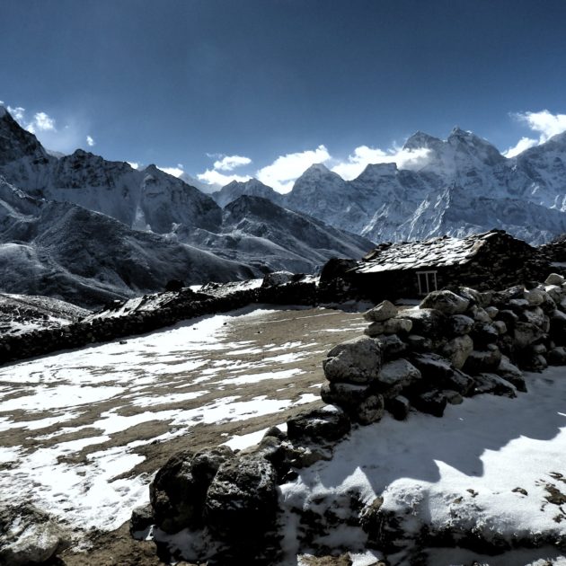 Budget Everest Base camp trek