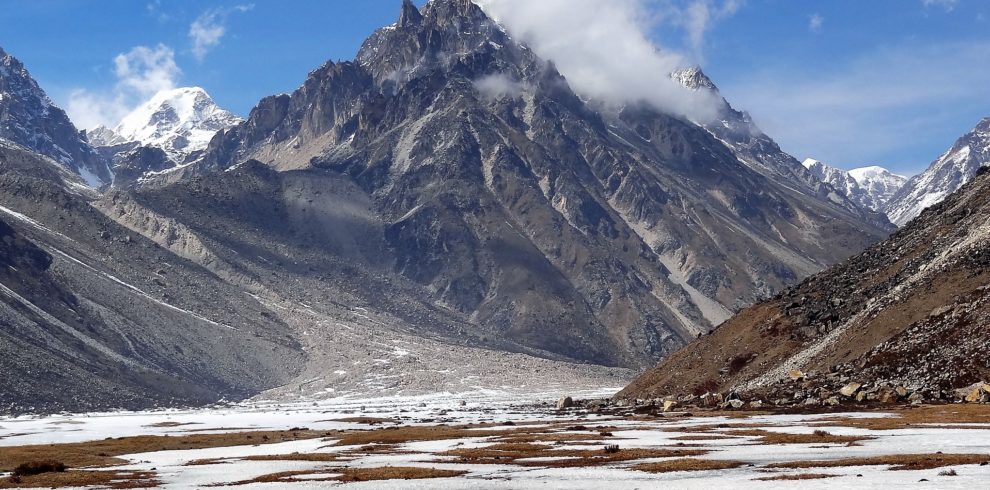 Kanchenjunga circuit Trek