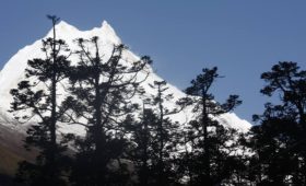 Manaslu trek in nepal