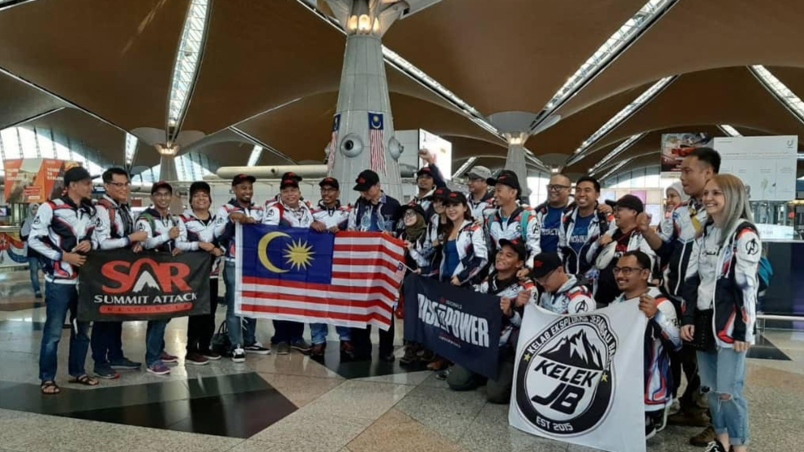 Malaysians set to fly the Jalur Gemilang at Everest Base Camp